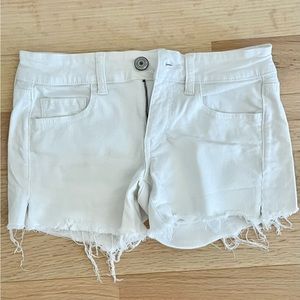 American Eagle low rise womens white Shorts